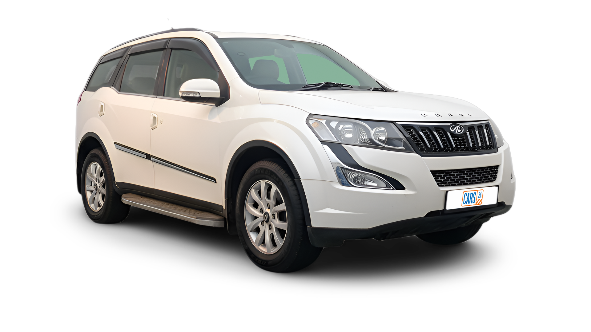 Mahindra XUV500-img
